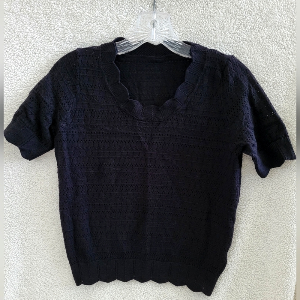 Knit Mix Solid Scallop Trim Knit Top